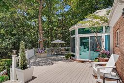180 Highwood Circle photo 4