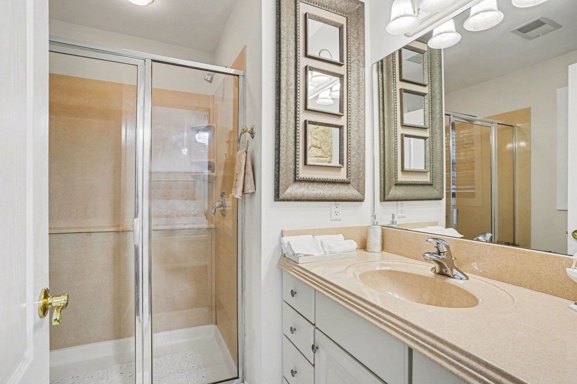 180 Highwood Circle Photo 38
