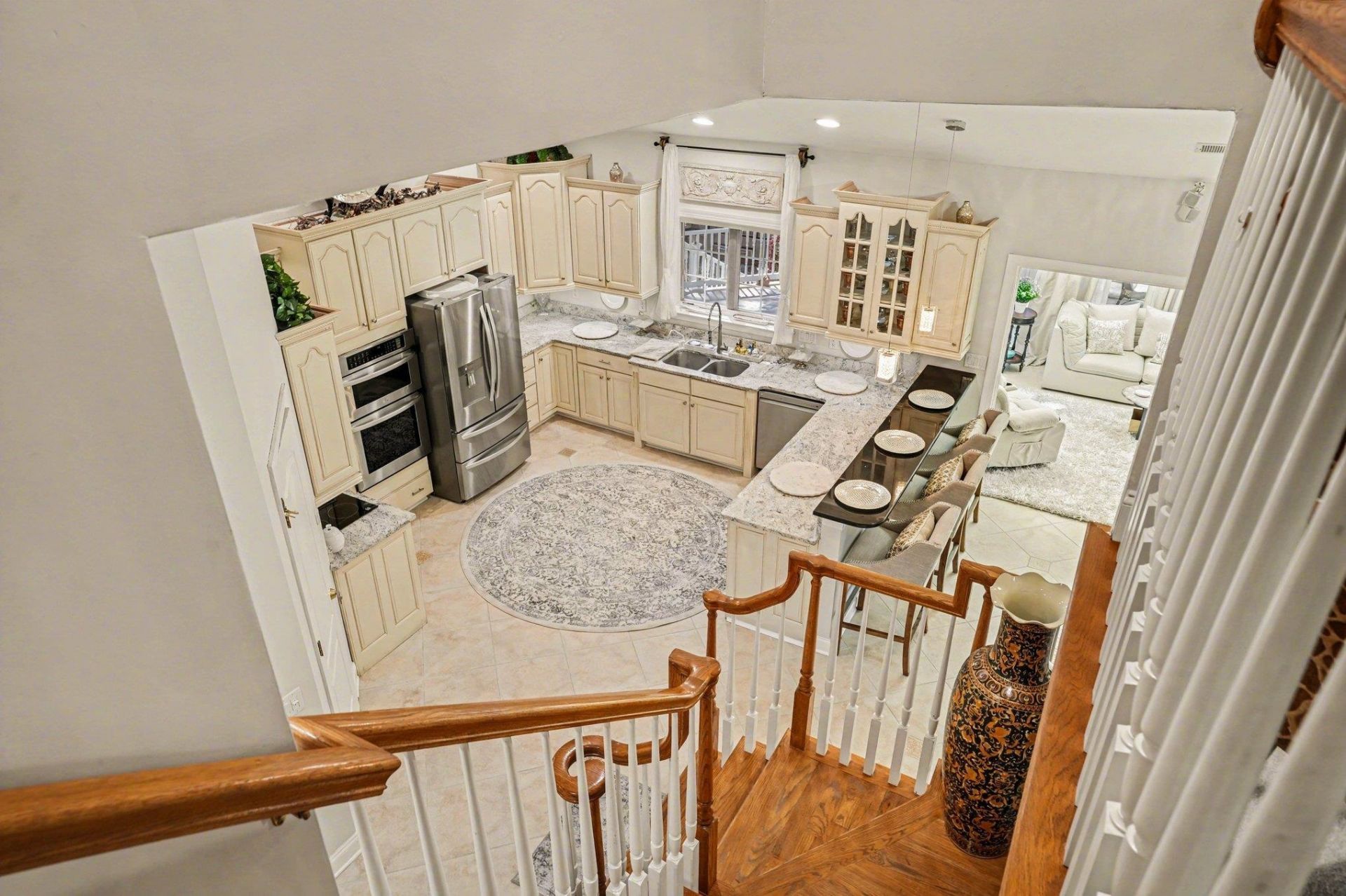 180 Highwood Circle Photo 38