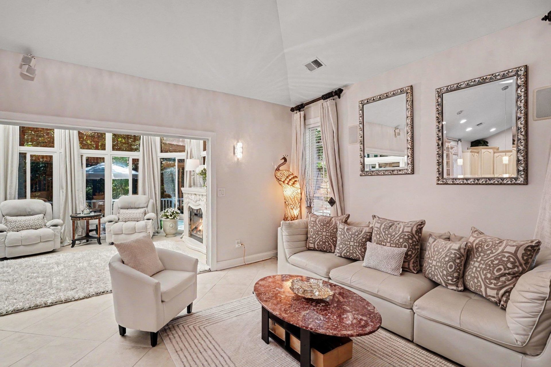 180 Highwood Circle Photo 47