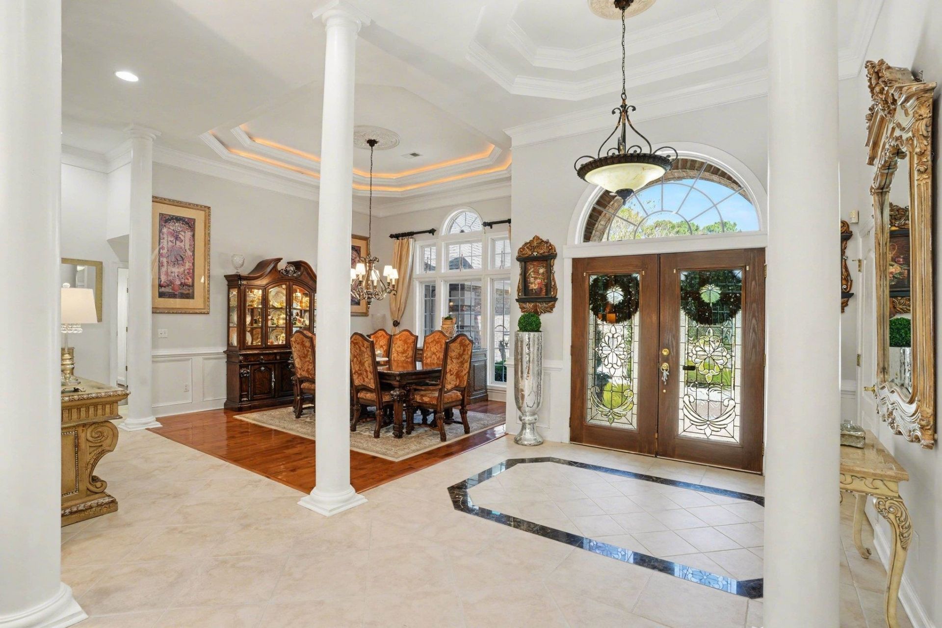 180 Highwood Circle Photo 5