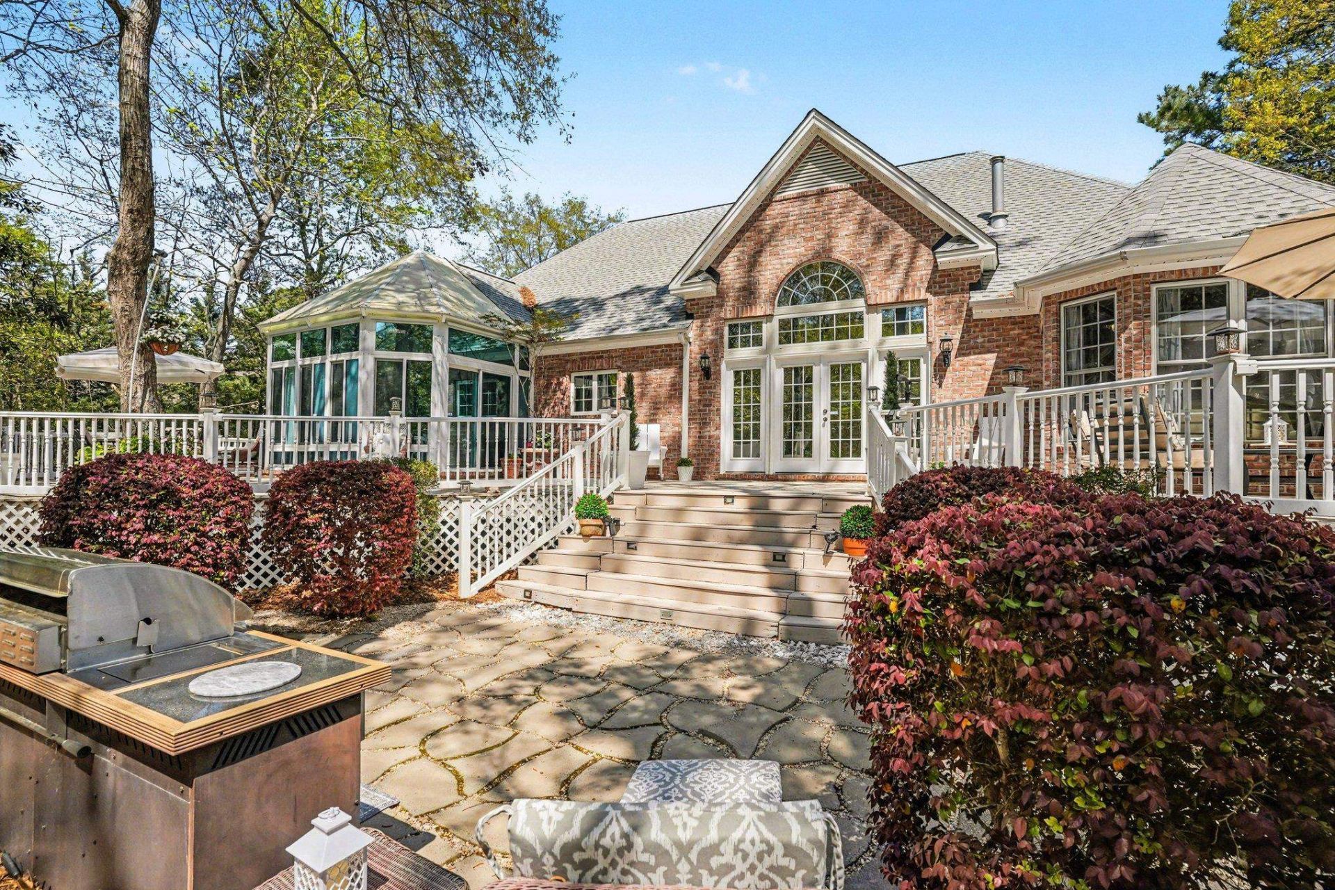 180 Highwood Circle Photo 57