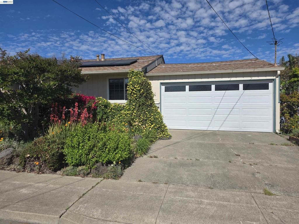 15836 Via Eduardo, San Lorenzo, CA 94580 Main Photo