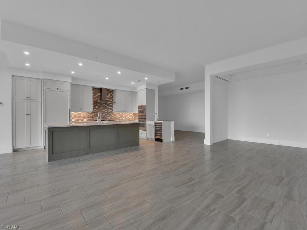 4810 Pelican Colony Blvd , Unit 304, Bonita Springs, FL 34134 Photo