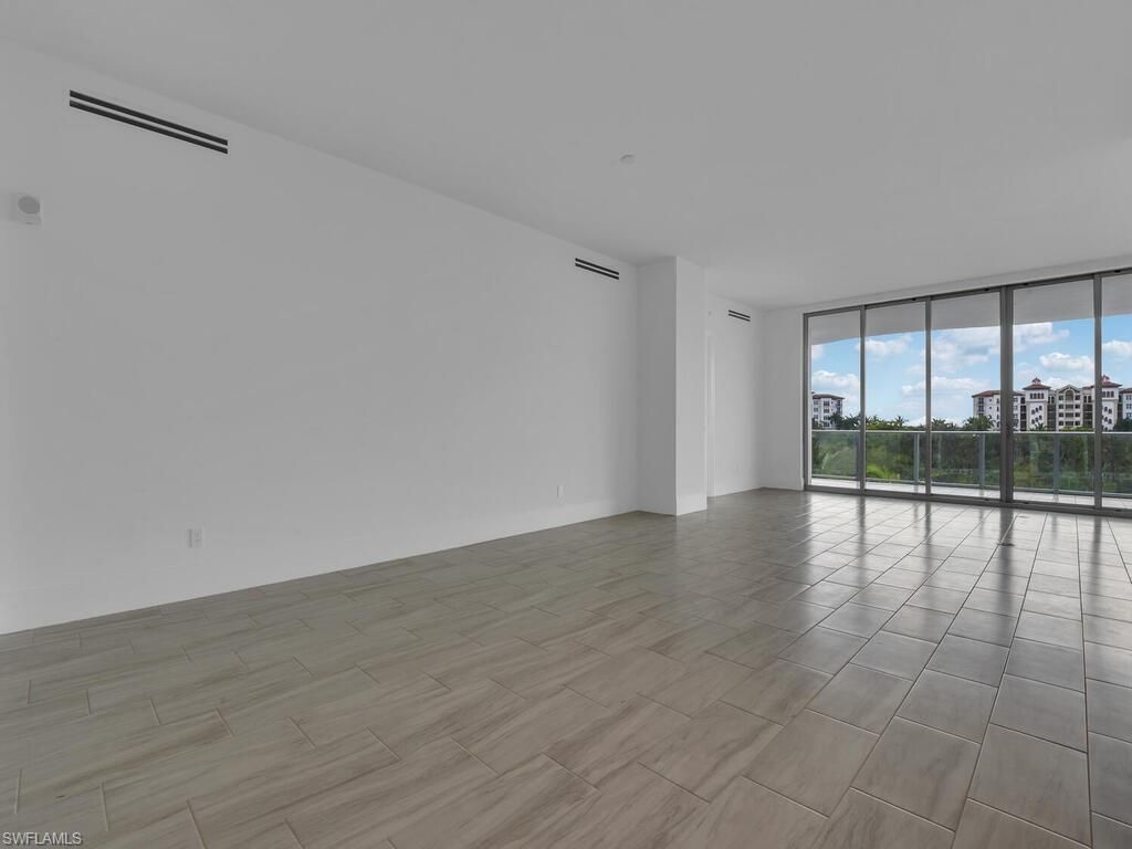 4810 Pelican Colony Blvd , Unit 304, Bonita Springs, FL 34134 Photo