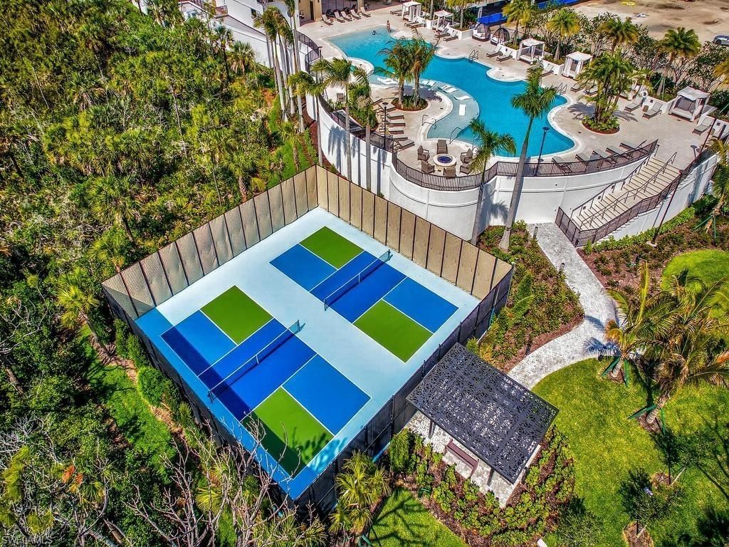 4810 Pelican Colony Blvd, Unit 304, Bonita Springs, FL 34134 Photo
