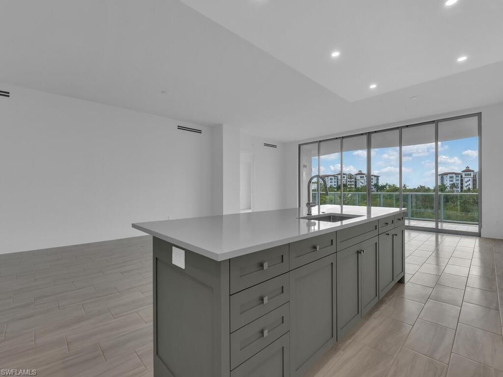 4810 Pelican Colony Blvd , Unit 304, Bonita Springs, FL 34134 Photo