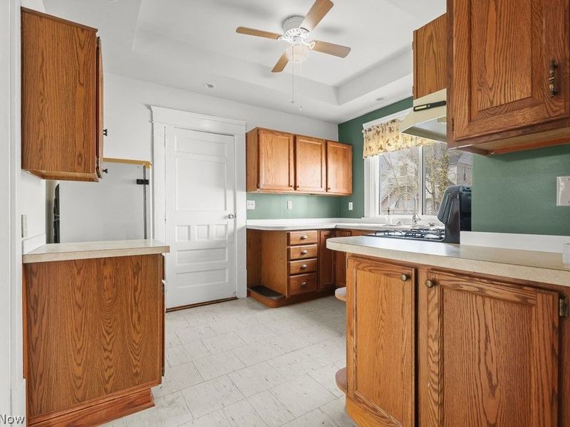 44 Agate Place, Akron, OH 44305 Photo 12