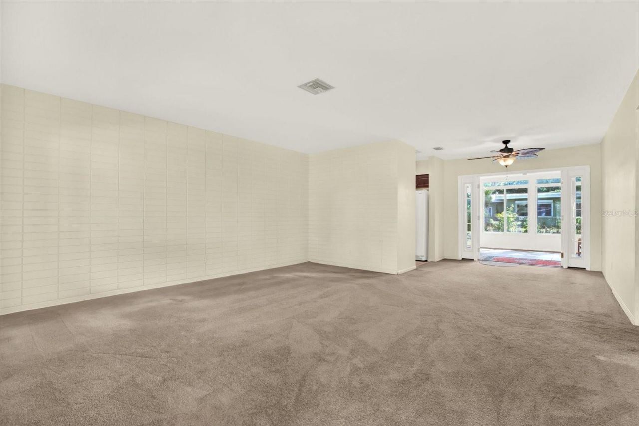 2561 58th Street N, Saint Petersburg, FL 33710 Photo