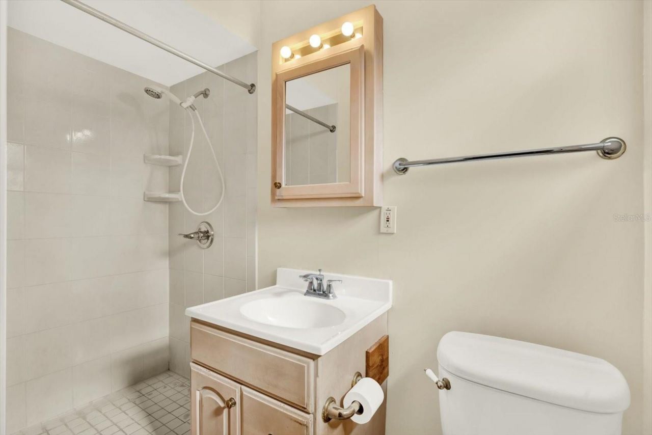 2561 58th Street N, Saint Petersburg, FL 33710 Photo