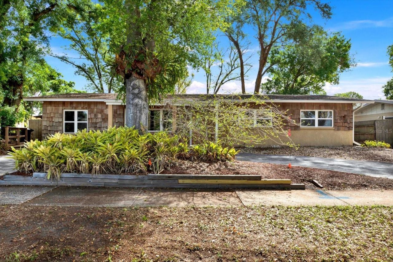 2561 58th Street N, Saint Petersburg, FL 33710 Photo