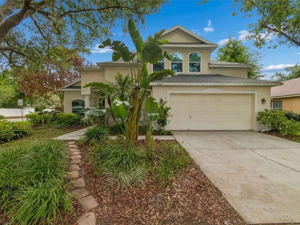 2901 RED COAT CIRCLE, BRANDON, FL 33511