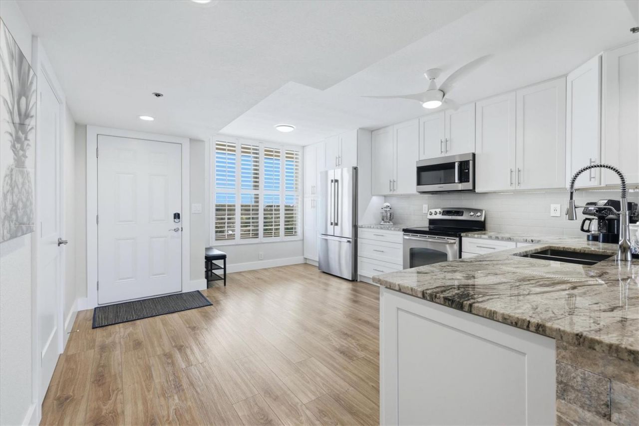 3730 Pinebrook Circle, Unit 604, Bradenton, FL 34209 Photo