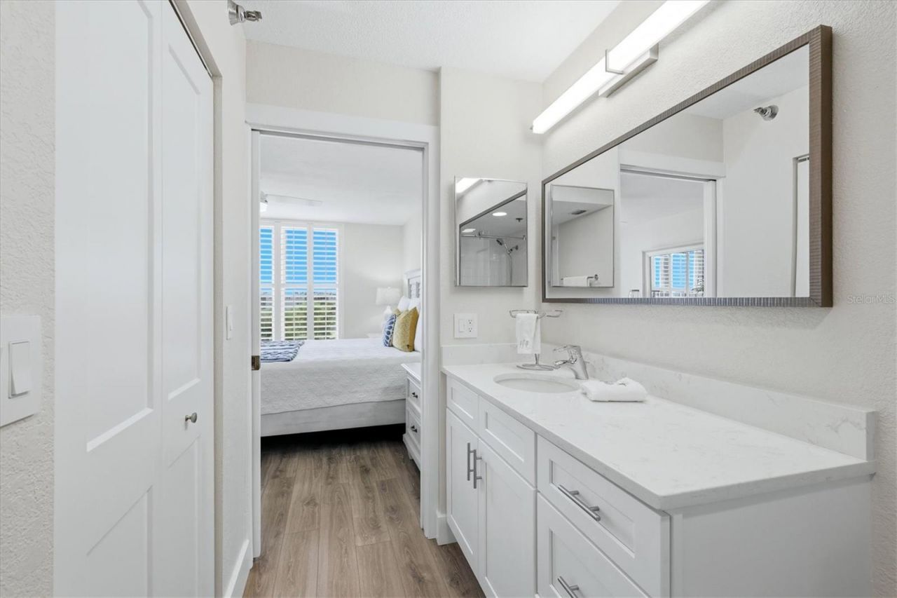 3730 Pinebrook Circle, Unit 604, Bradenton, FL 34209 Photo