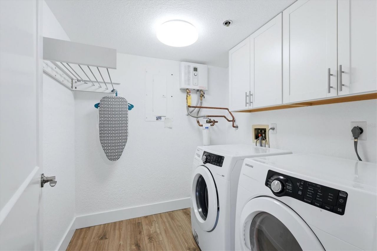 3730 Pinebrook Circle, Unit 604, Bradenton, FL 34209 Photo