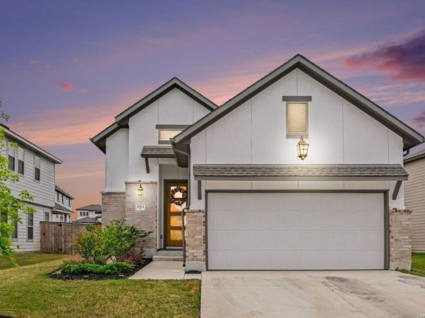 4964 Park Mnr, Marion, TX 78124