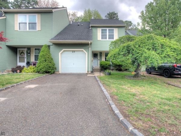 23 Partridge Ct, Evesham, NJ 08053