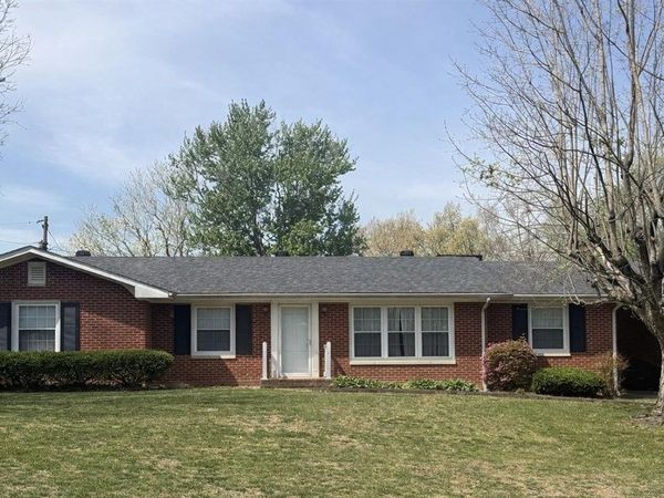 333 Woodland Circle Drive , Scottsville, KY 42164