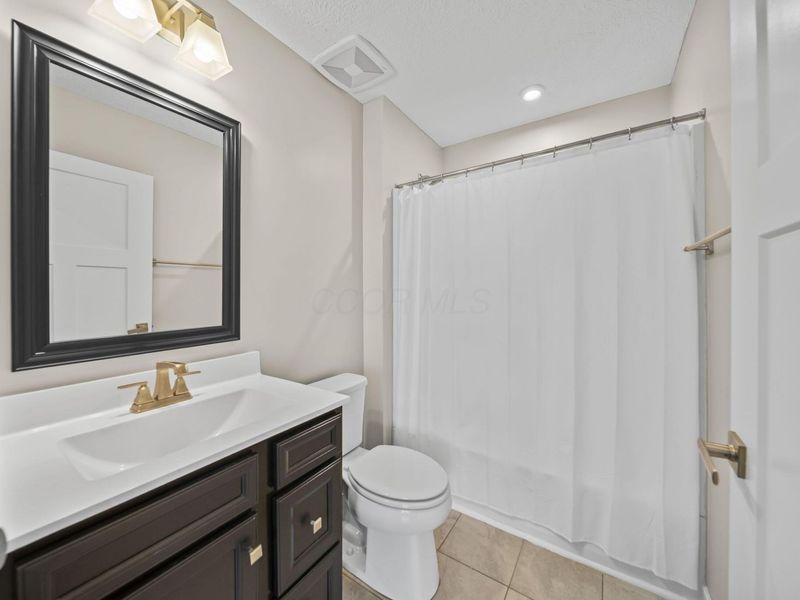 2401 Mcclouds Square, Marysville, OH 43040 Photo 33