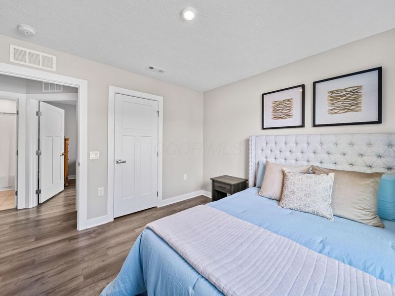 2401 Mcclouds Square, Marysville, OH 43040 Photo 35