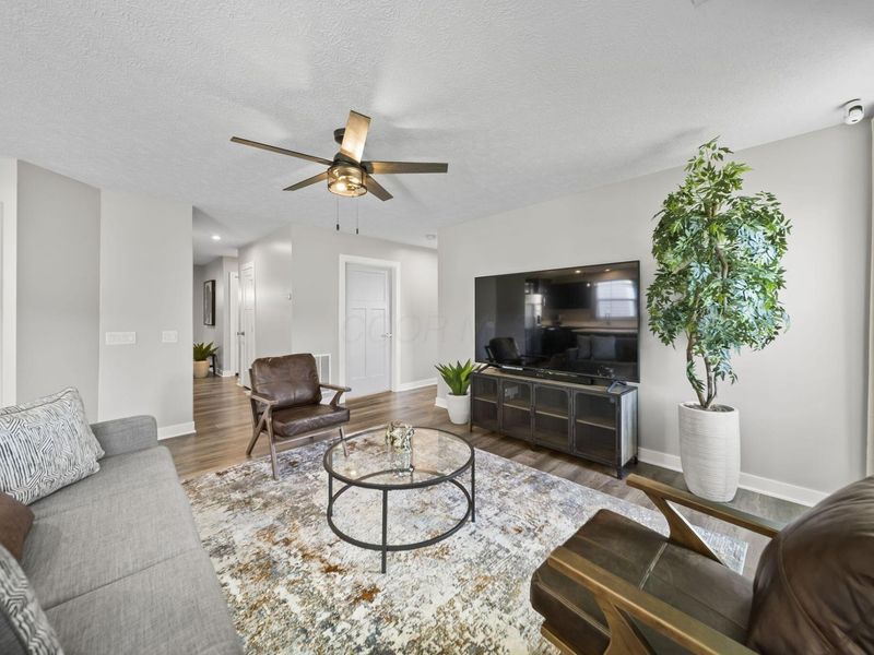 2401 Mcclouds Square, Marysville, OH 43040 Photo 9