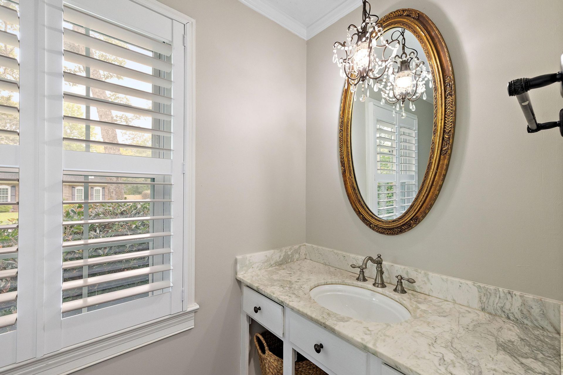 1249 Dearsley Court Photo 12