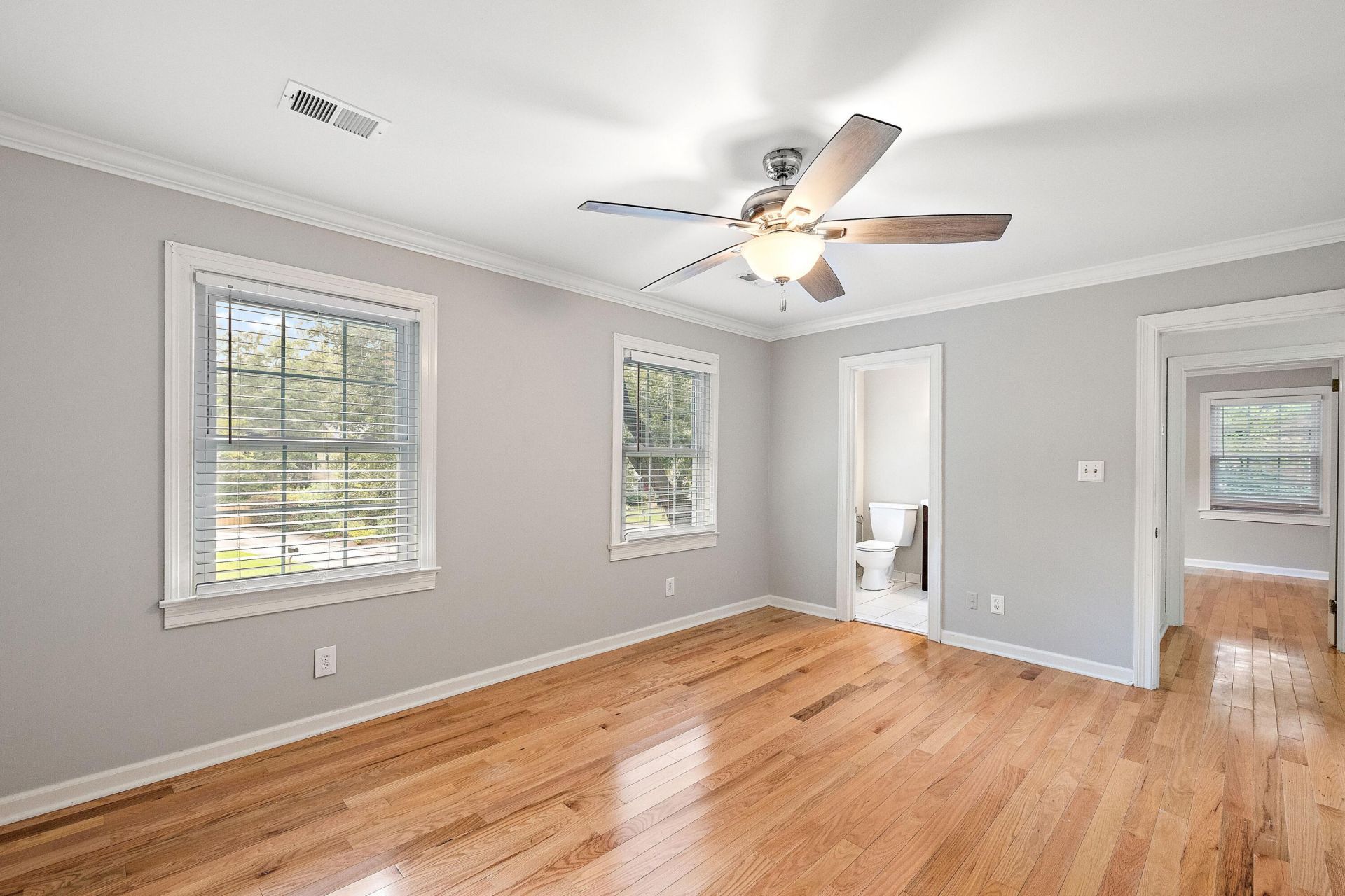 1249 Dearsley Court Photo 15