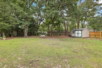 1249 Dearsley Court Photo 5