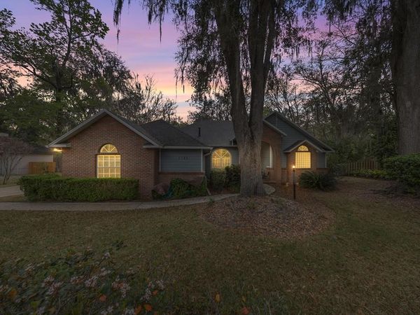 1725 NW 113th Dr, Gainesville, FL 32606