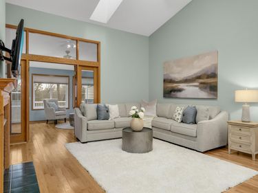 18659 Kalmar Trail, Lakeville, MN 55044