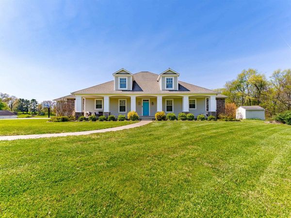 6400 N Happe Road, Evansville, IN 47720