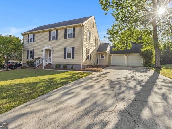 106 S Oaks Lane, Warner Robins, GA 31088