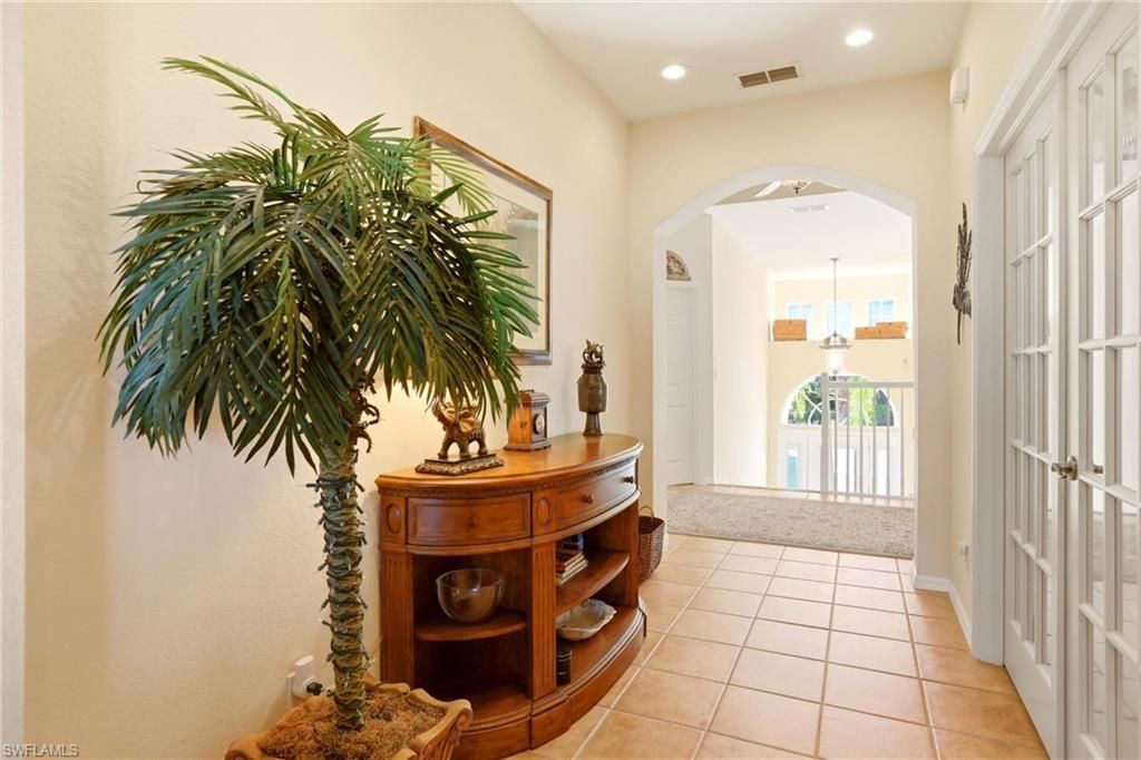 9151 Los Lagos Ct, Unit 201, Bonita Springs, FL 34135 Photo