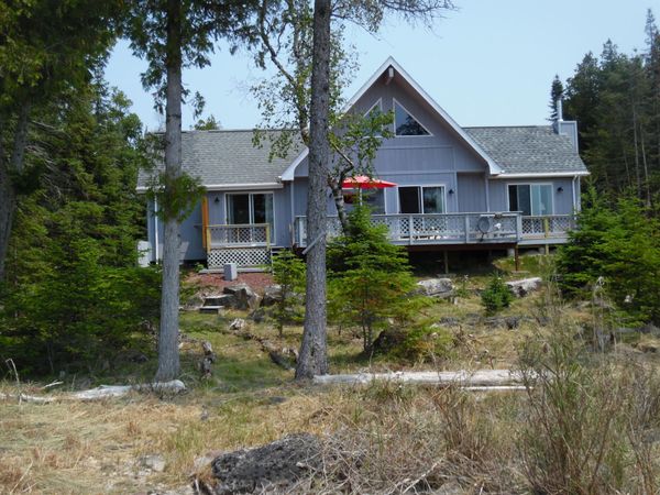 39038 S Cream City Point RD, Drummond Island, MI 49726