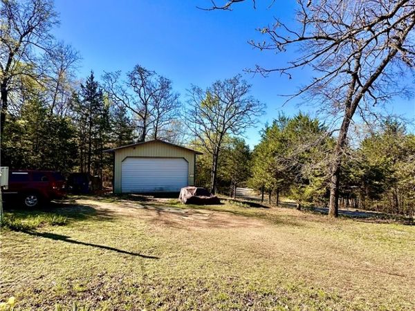 9 Marion County 2039 , Lead Hill, AR 72644