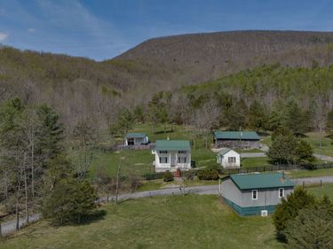 1363 Fredericksburg Rd , Rockbridge Baths, VA 24473