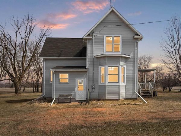 E10702 EULRICH ROAD, Clintonville, WI 54929