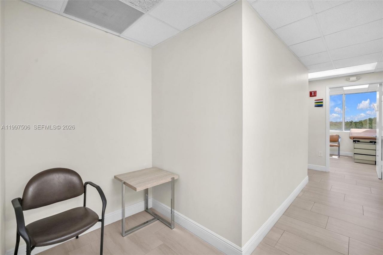 1 SW 129th Ave , Unit 401, Pembroke Pines, FL 33027 Photo