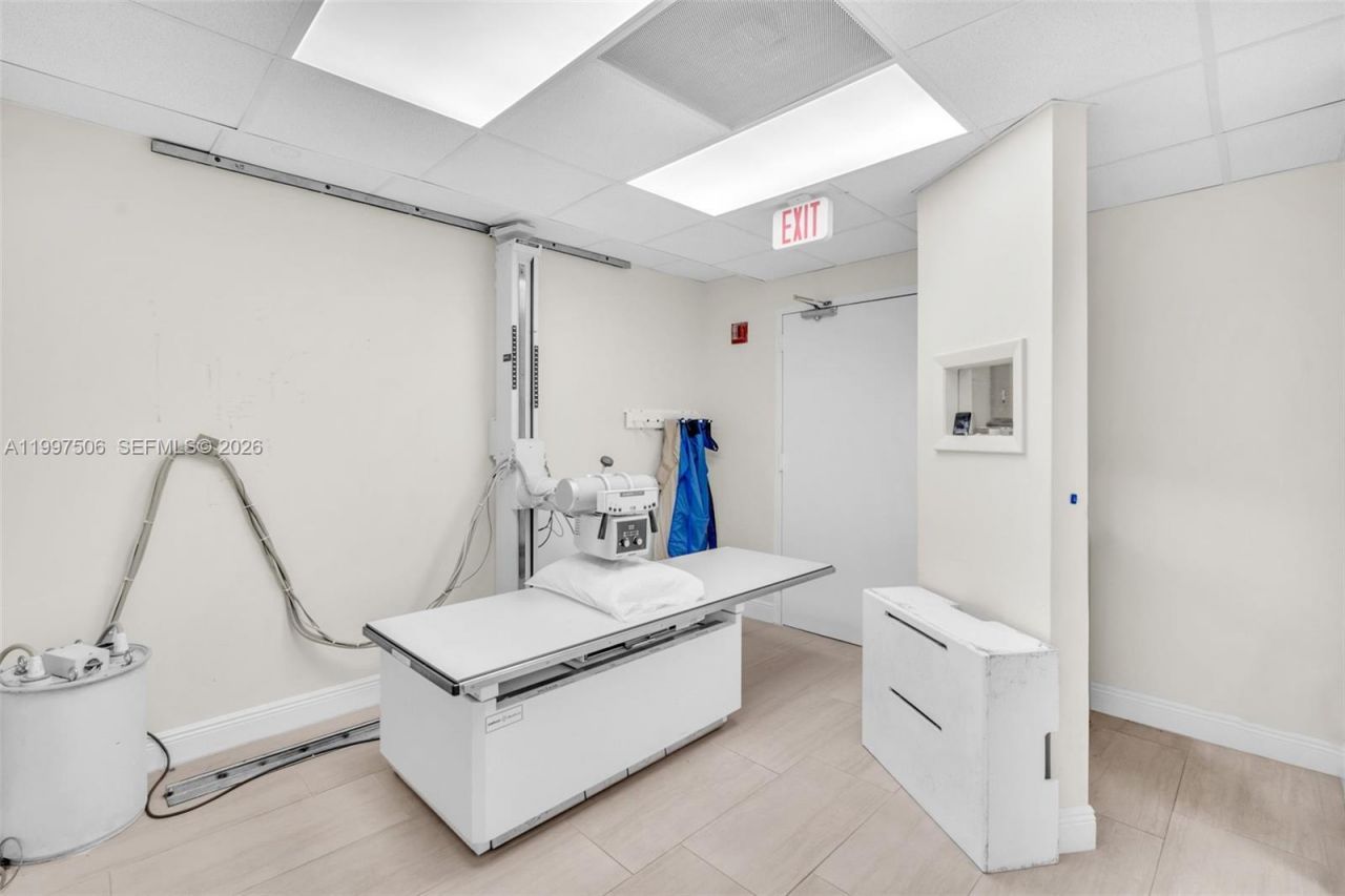 1 SW 129th Ave , Unit 401, Pembroke Pines, FL 33027 Photo