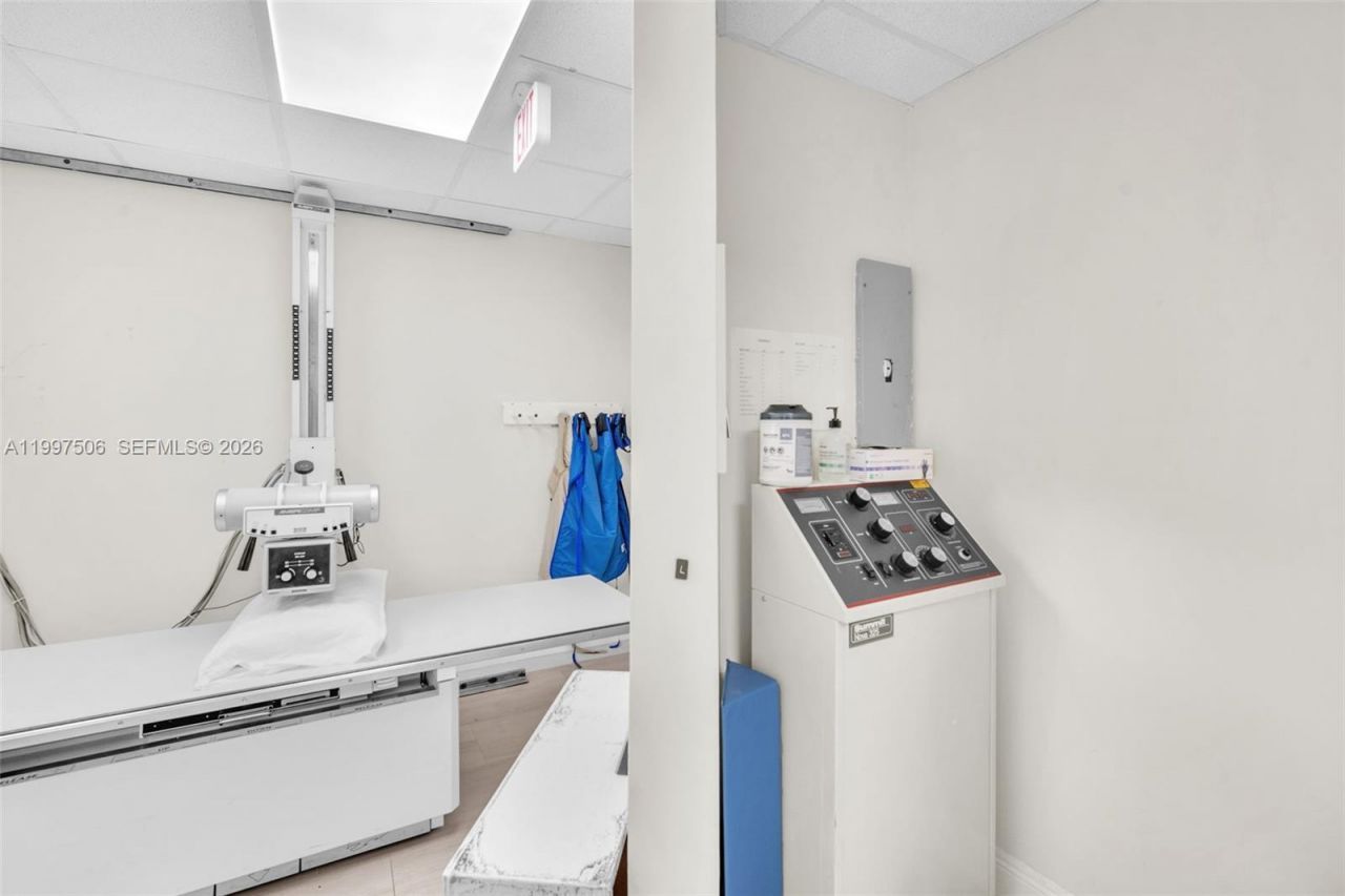 1 SW 129th Ave , Unit 401, Pembroke Pines, FL 33027 Photo