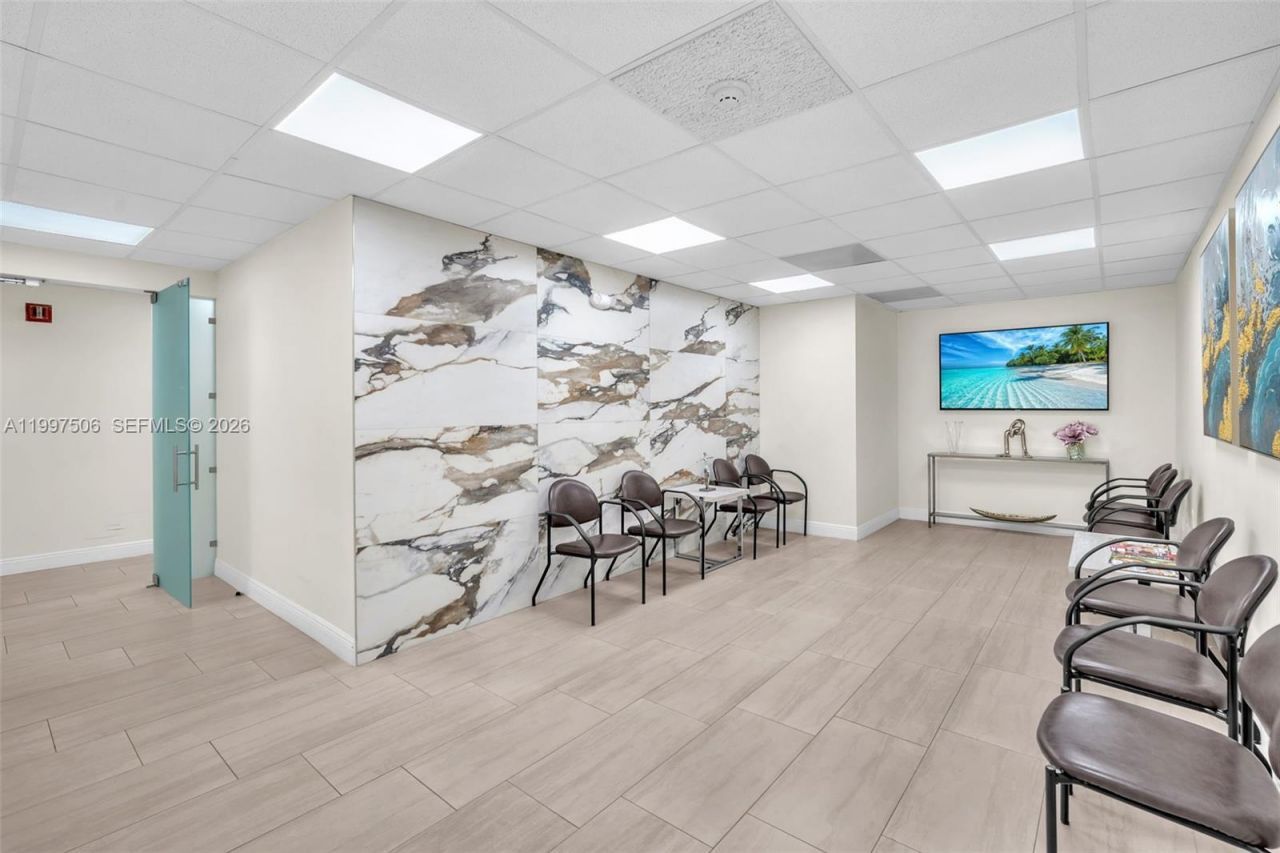 1 SW 129th Ave , Unit 401, Pembroke Pines, FL 33027 Photo