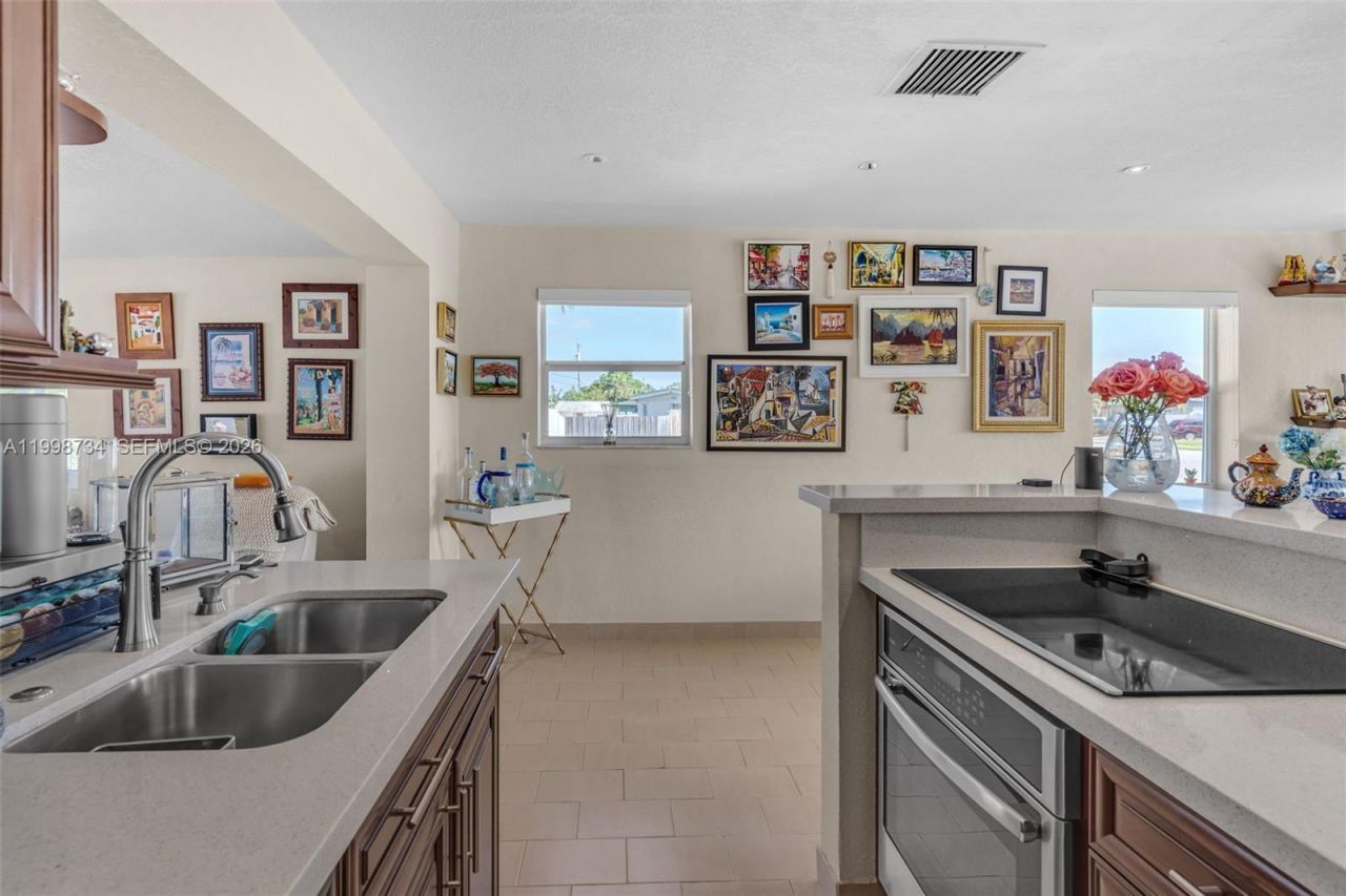 5100 SW 116th Ave, Miami, FL 33165 Photo