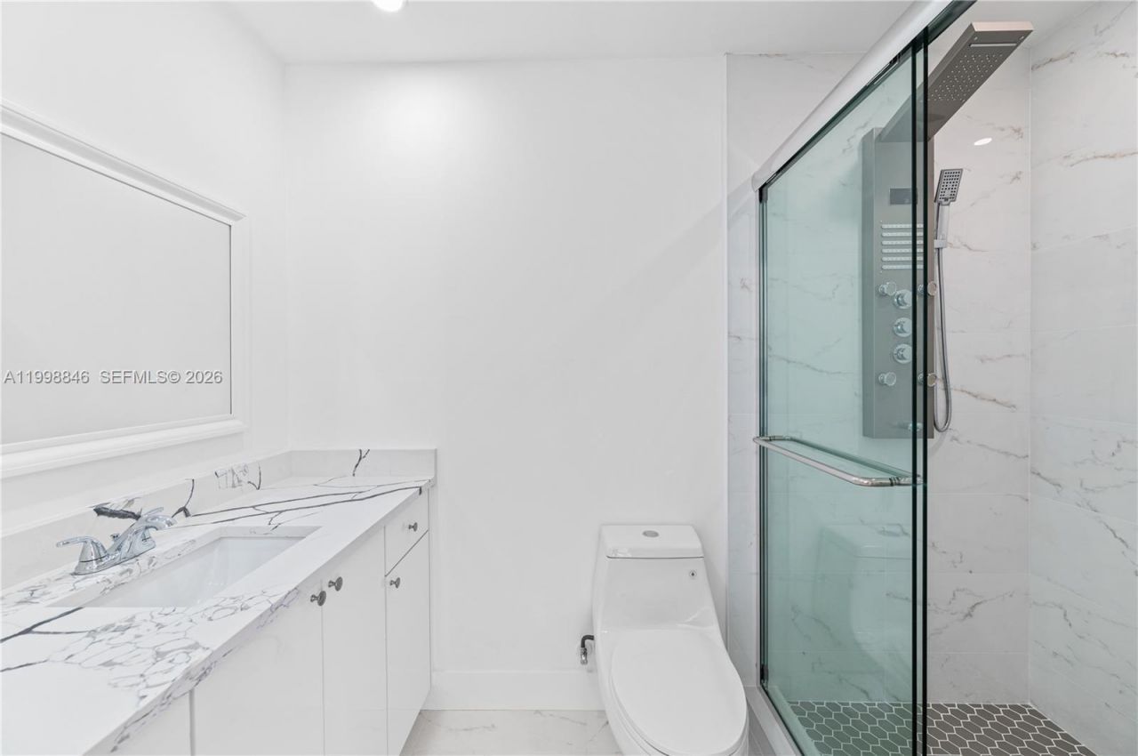 365 NW 109th Ave, Unit 701, Miami, FL 33172 Photo