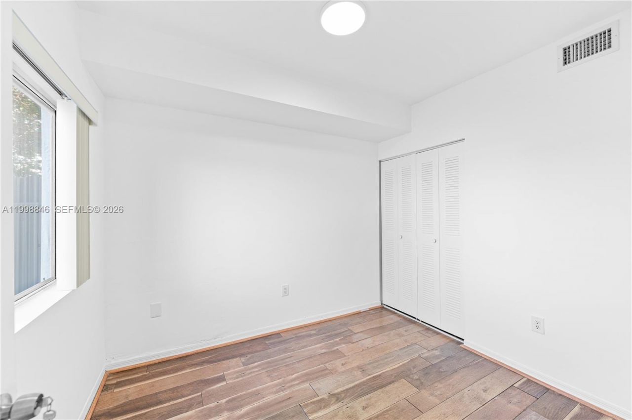 365 NW 109th Ave, Unit 701, Miami, FL 33172 Photo
