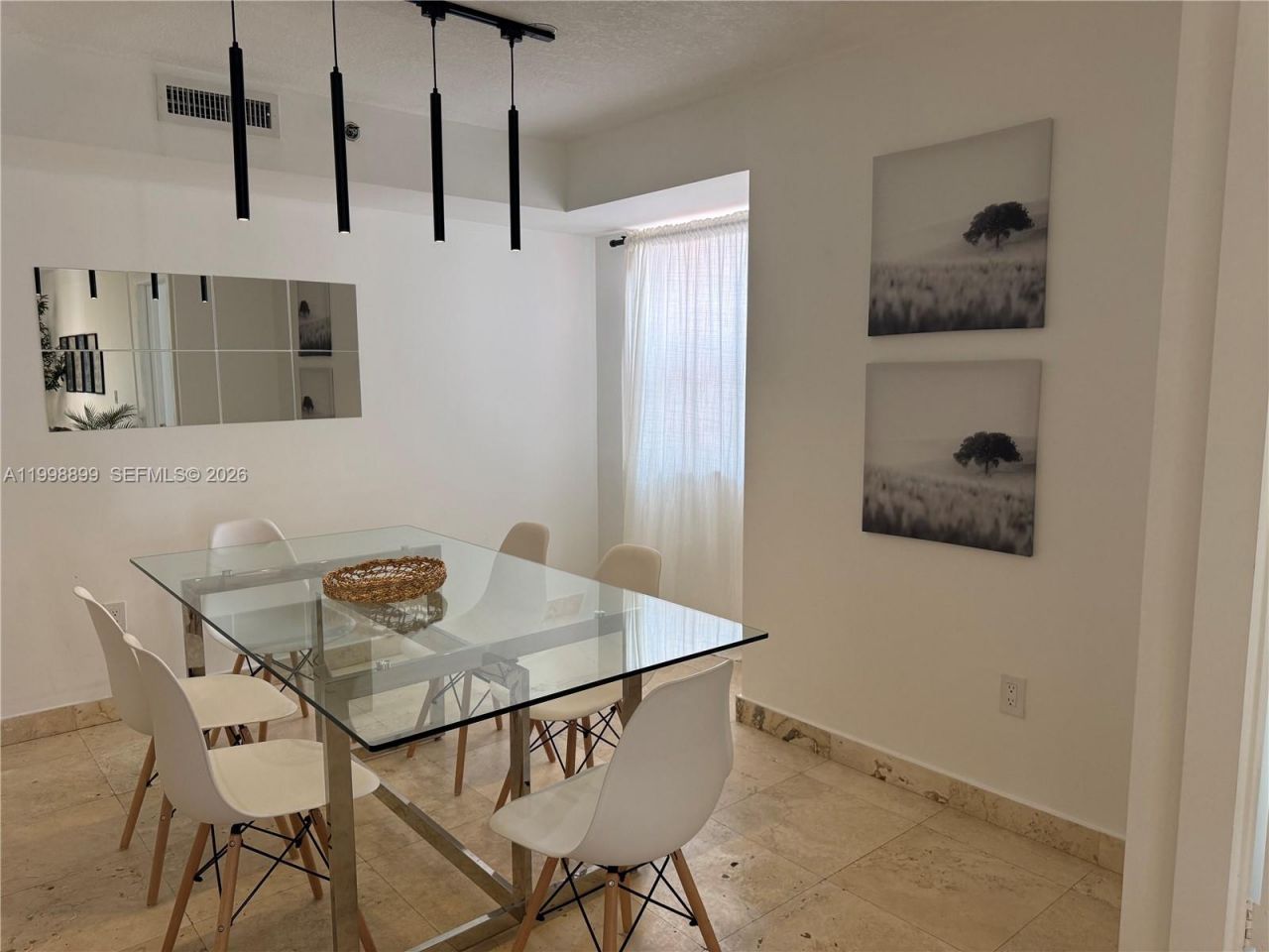 19555 E Country Club Dr, Unit 8602, Aventura, FL 33180 Photo