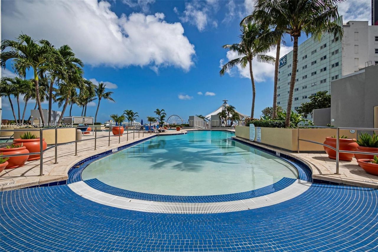 244 Biscayne Blvd, Unit 445, Miami, FL 33132 Photo