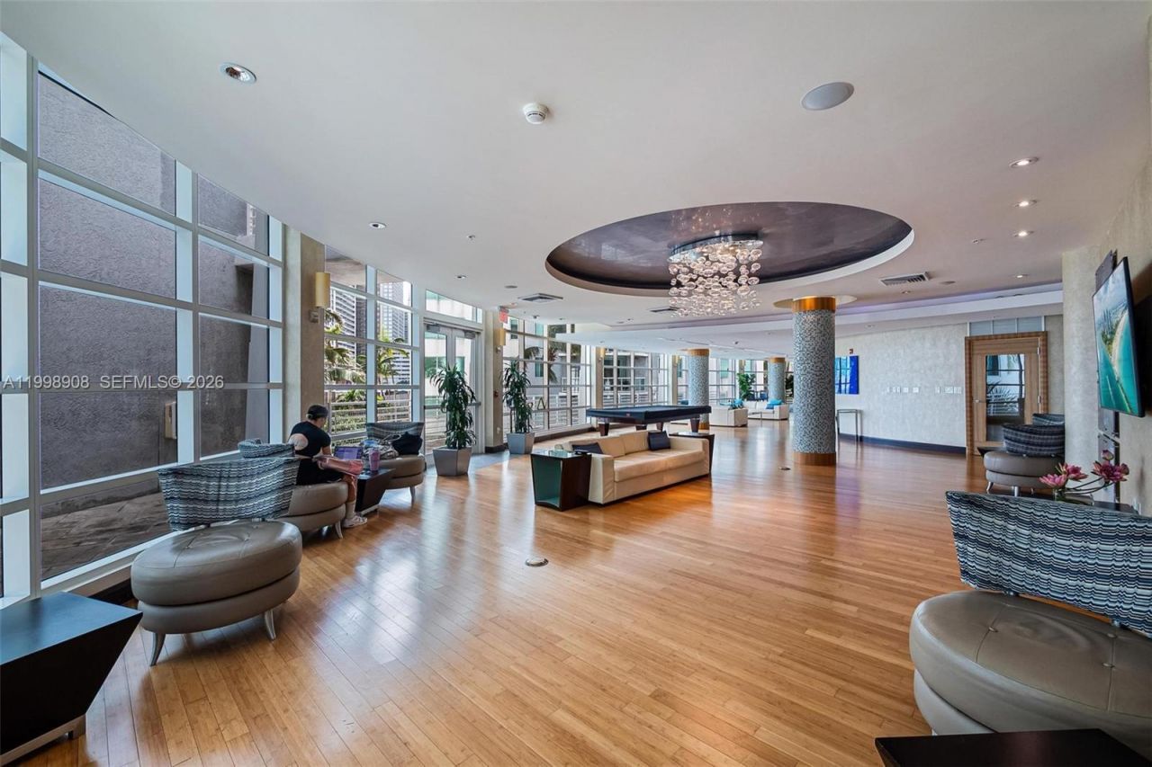 244 Biscayne Blvd, Unit 445, Miami, FL 33132 Photo