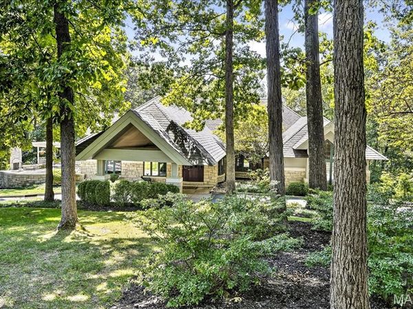 16916 Pacland Ridge Drive, Chesterfield, MO 63005