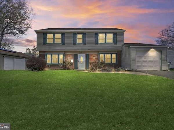 70 HARRINGTON CIRCLE , WILLINGBOROUGH, NJ 08046