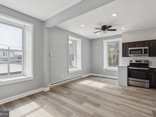 21 00 E PRICE STREET , Unit 2B, PHILADELPHIA, PA 19144